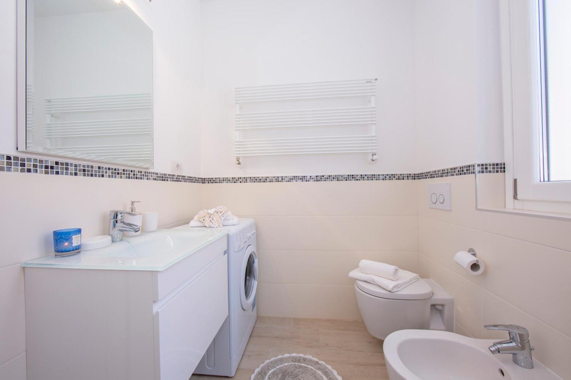 Como Lake Modern Apartament Ulivi Apartment Mezzegra Exterior photo